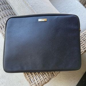 Kate Spade 13” laptop sleeve. Like new condition.